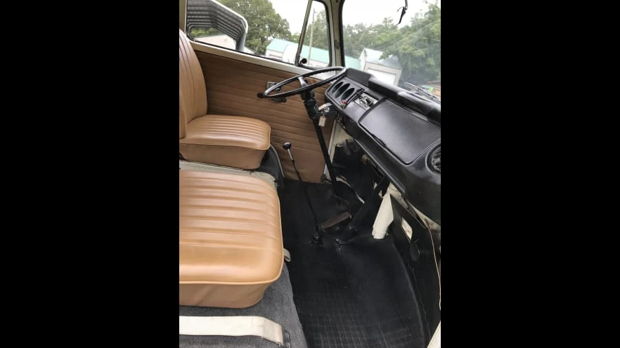1968 Volkswagen Bay-Window Camper - Image 4 of 12