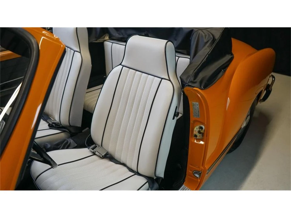 1968 Volkswagen Karmann Ghia Type 14 - Image 12 of 31