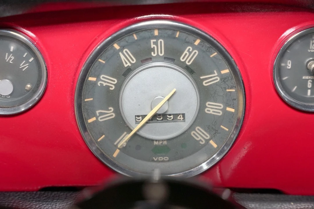1968 Volkswagen Karmann Ghia Type 14 - Image 11 of 24