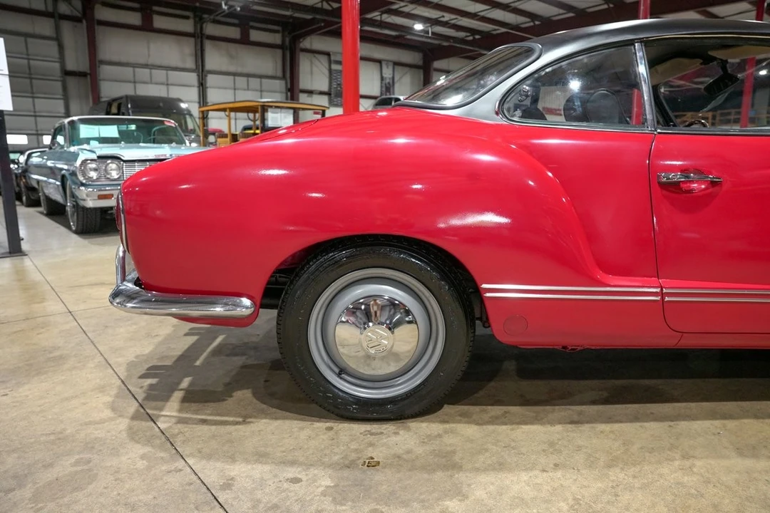 1968 Volkswagen Karmann Ghia Type 14 - Image 9 of 31