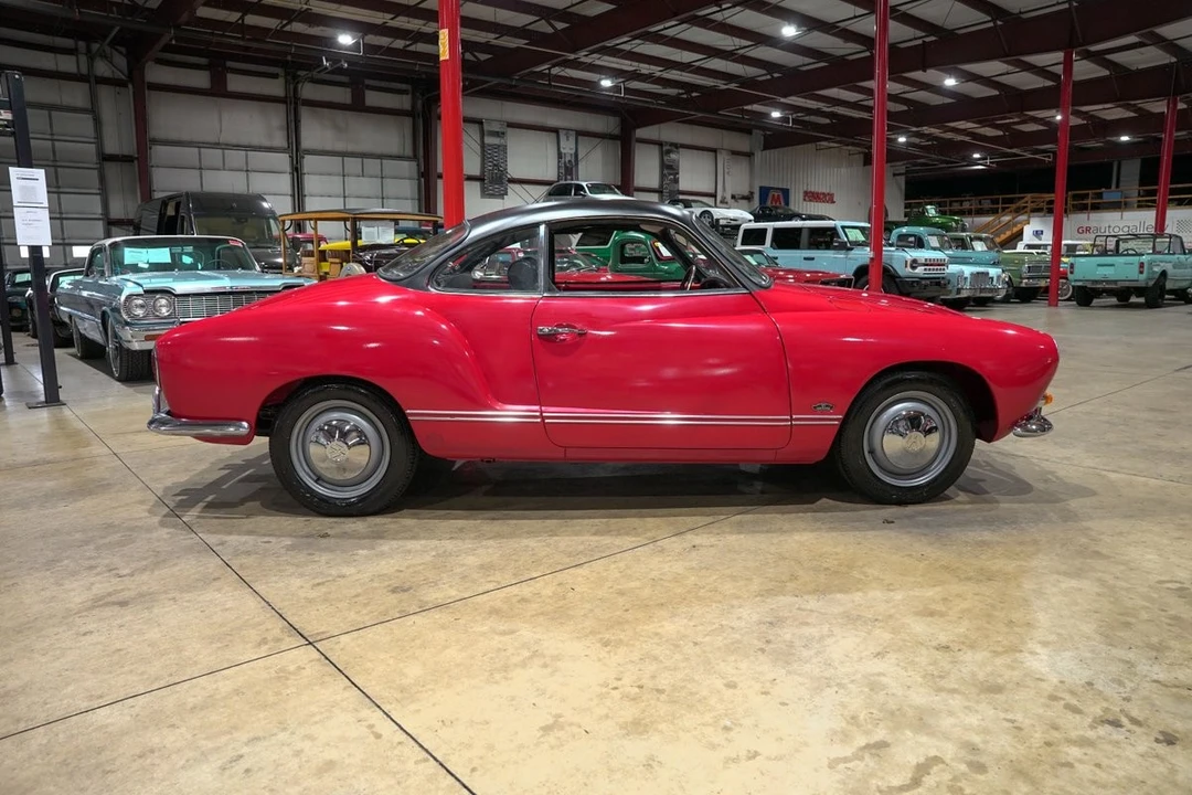 1968 Volkswagen Karmann Ghia Type 14 - Image 10 of 31