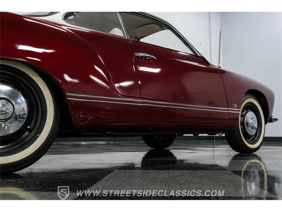 1968 Volkswagen Karmann Ghia Type 14 - Image 27 of 31