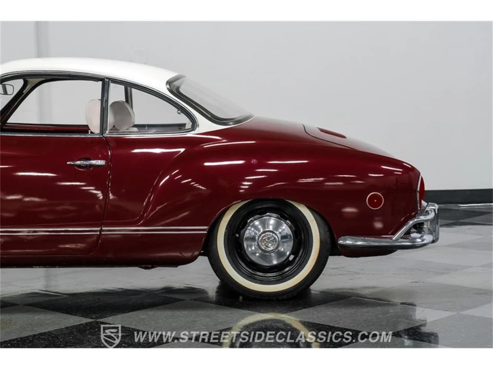 1968 Volkswagen Karmann Ghia Type 14 - Image 23 of 31