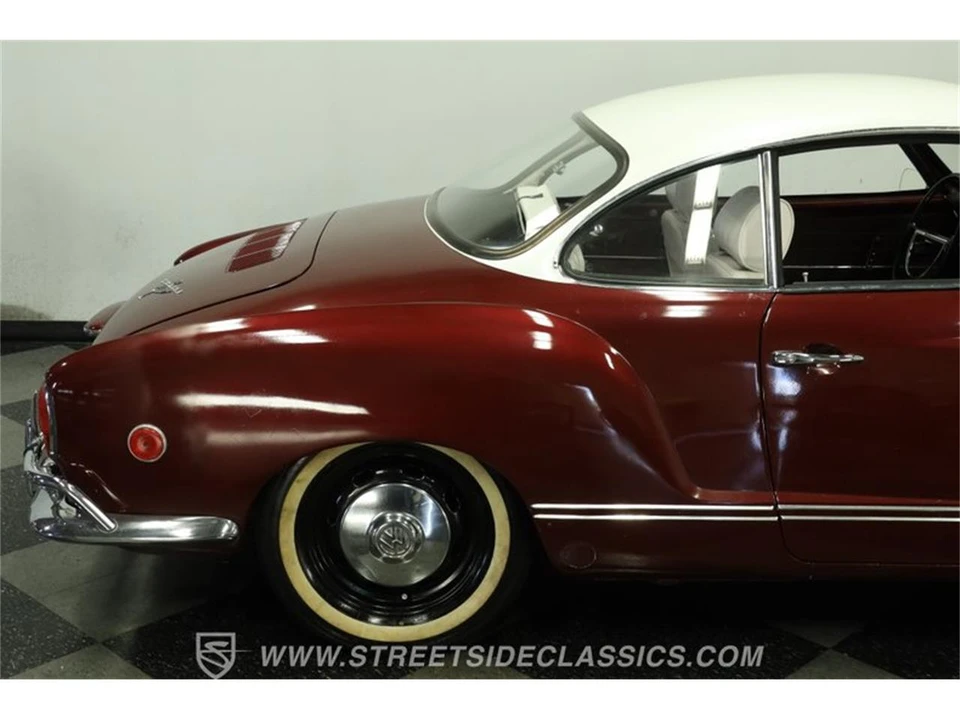 1968 Volkswagen Karmann Ghia Type 14 - Image 28 of 31
