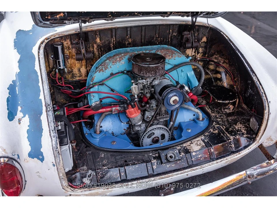 1968 Volkswagen Karmann Ghia Type 14 - Image 27 of 31
