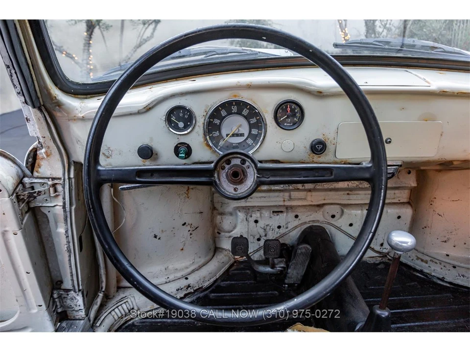 1968 Volkswagen Karmann Ghia Type 14 - Image 18 of 31