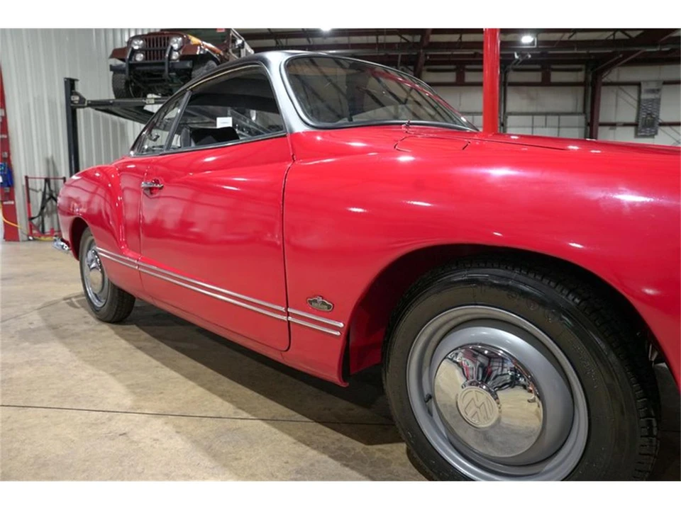 1968 Volkswagen Karmann Ghia Type 14 - Image 27 of 31