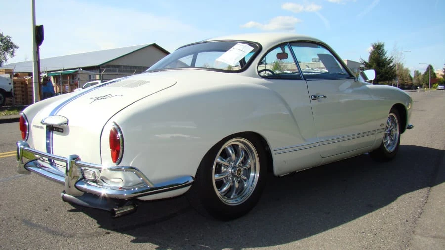 1968 Volkswagen Karmann Ghia Type 14 - Image 9 of 12