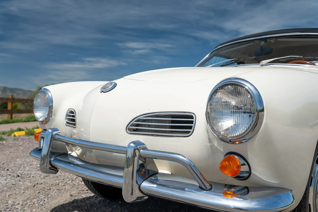 1968 Volkswagen Karmann Ghia Type 14 - Image 19 of 31