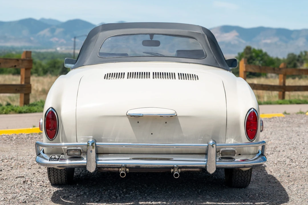 1968 Volkswagen Karmann Ghia Type 14 - Image 16 of 31
