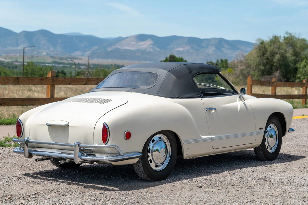 1968 Volkswagen Karmann Ghia Type 14 - Image 15 of 31