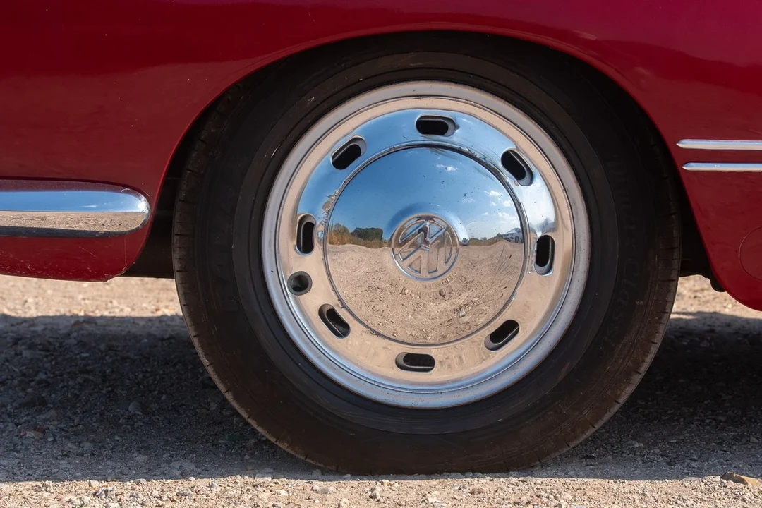 1968 Volkswagen Karmann Ghia Type 14 - Image 27 of 30