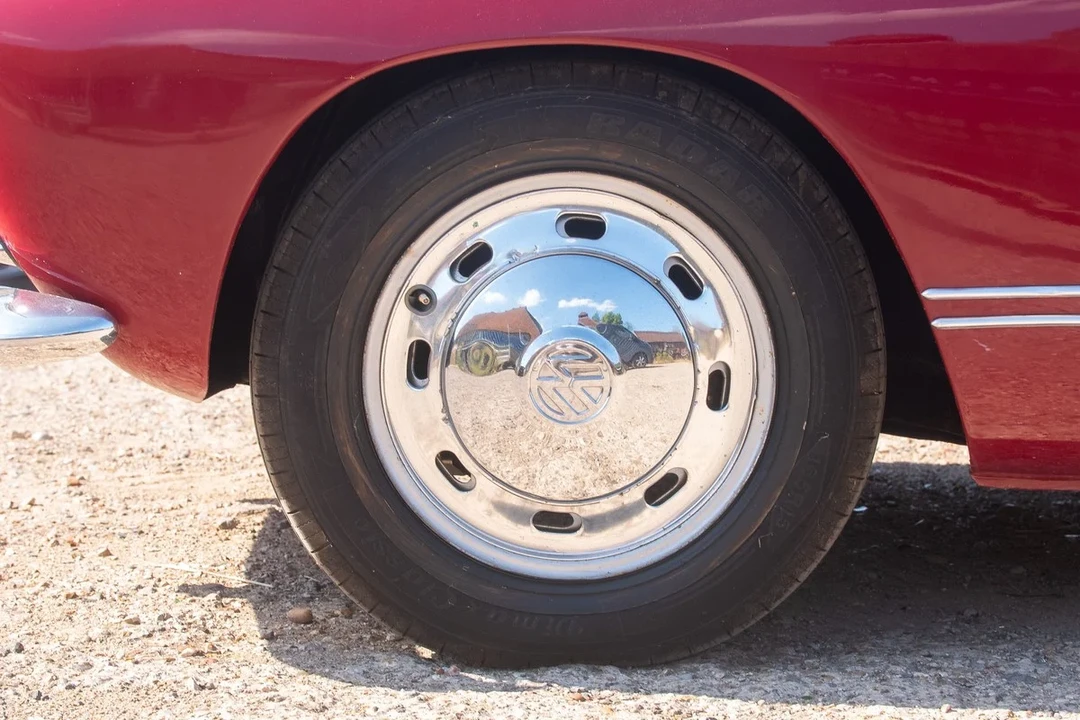 1968 Volkswagen Karmann Ghia Type 14 - Image 28 of 30