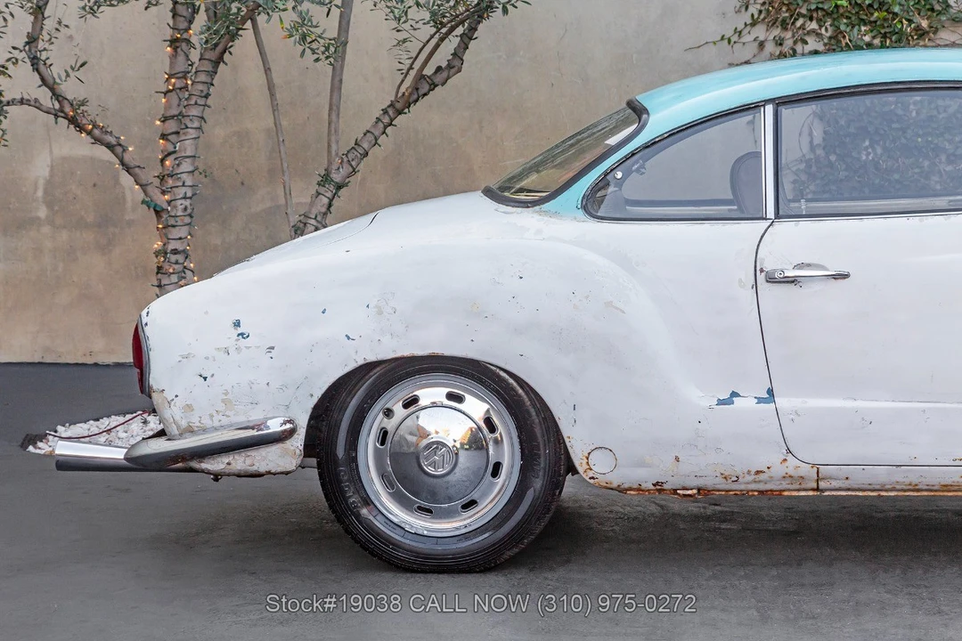 1968 Volkswagen Karmann Ghia Type 14 - Image 12 of 31