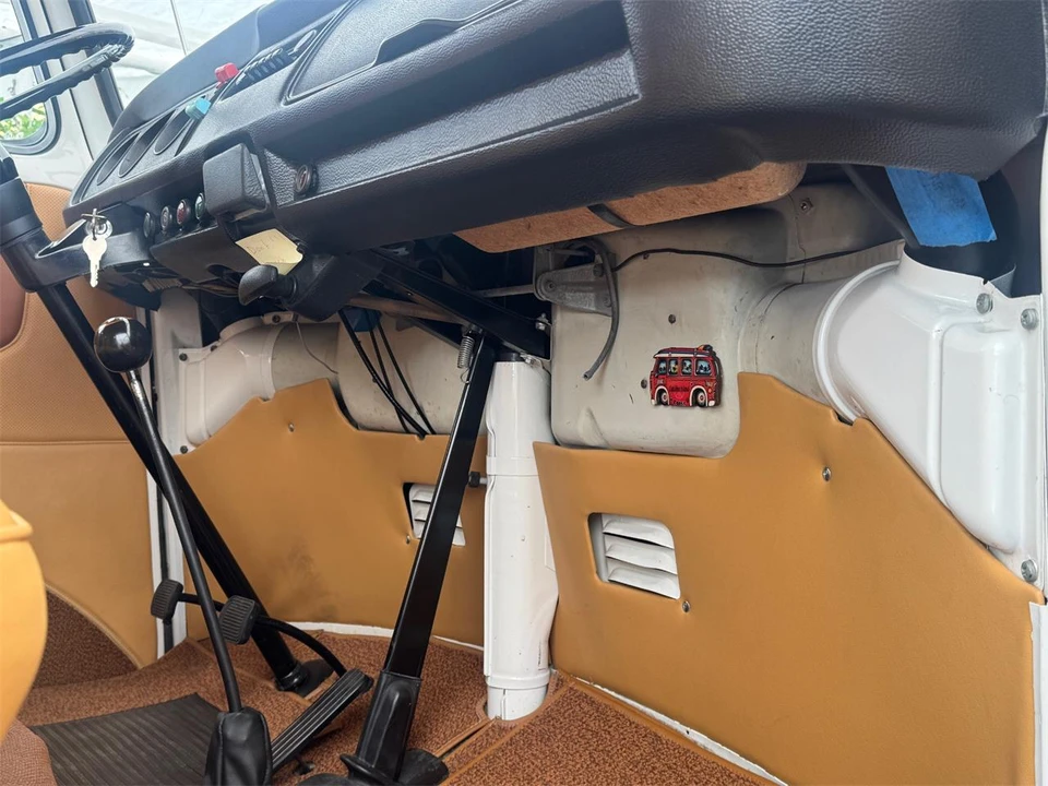 1968 Volkswagen Bay-Window Pickup - Image 27 of 31