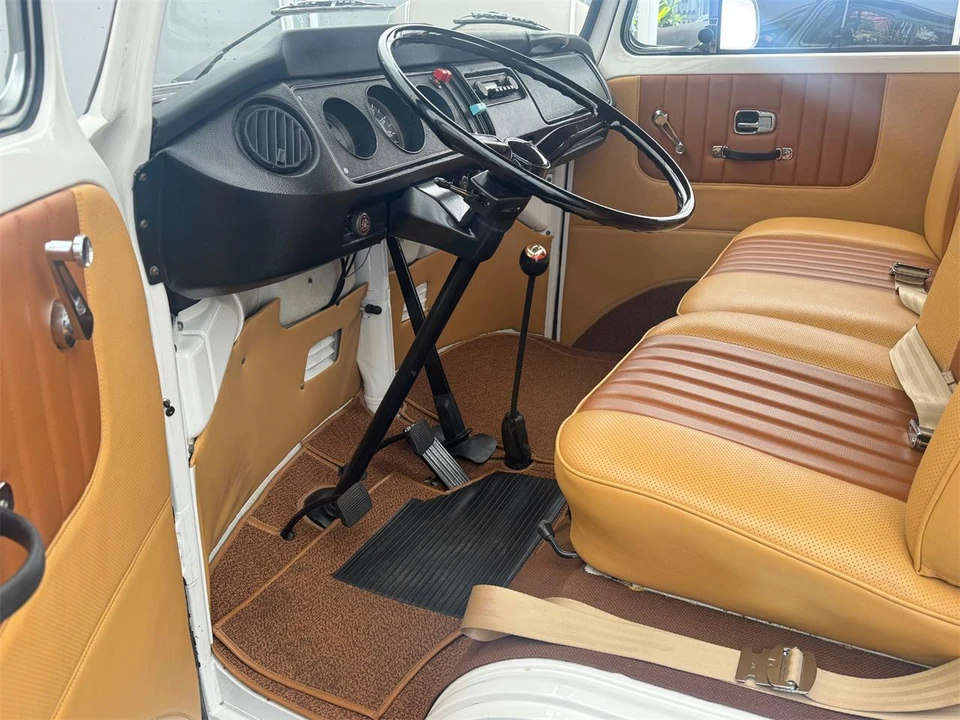 1968 Volkswagen Bay-Window Pickup - Image 18 of 31