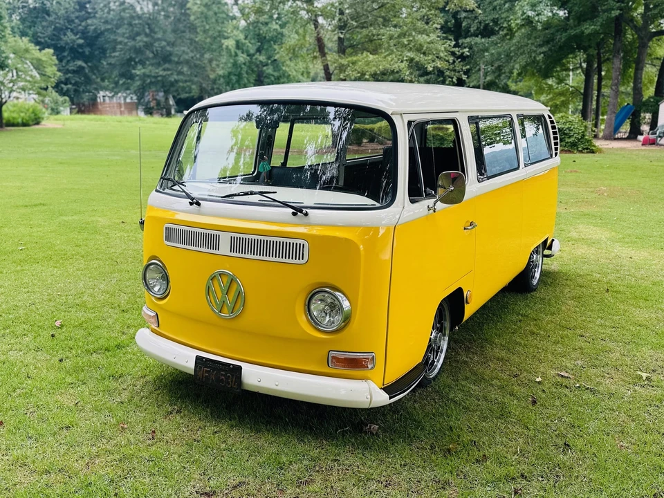 1968 Volkswagen Bay-Window Bus - Image 2 of 31