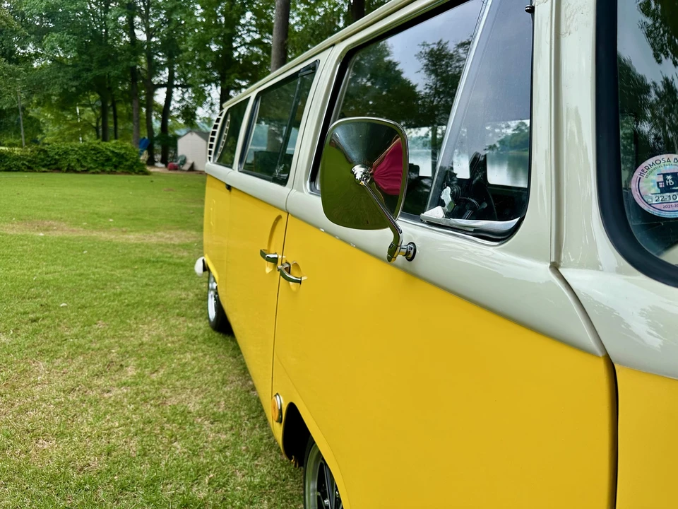 1968 Volkswagen Bay-Window Bus - Image 31 of 31