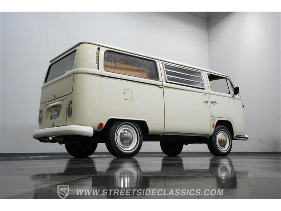 1968 Volkswagen Type 2 - Image 23 of 31