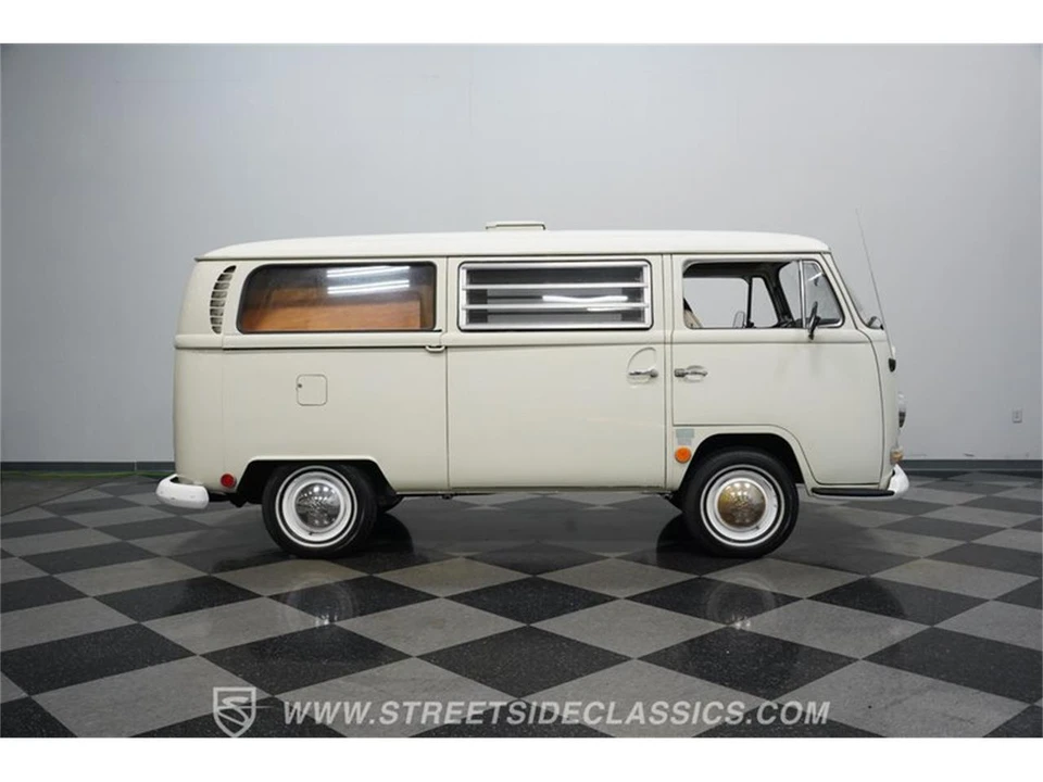 1968 Volkswagen Type 2 - Image 12 of 31