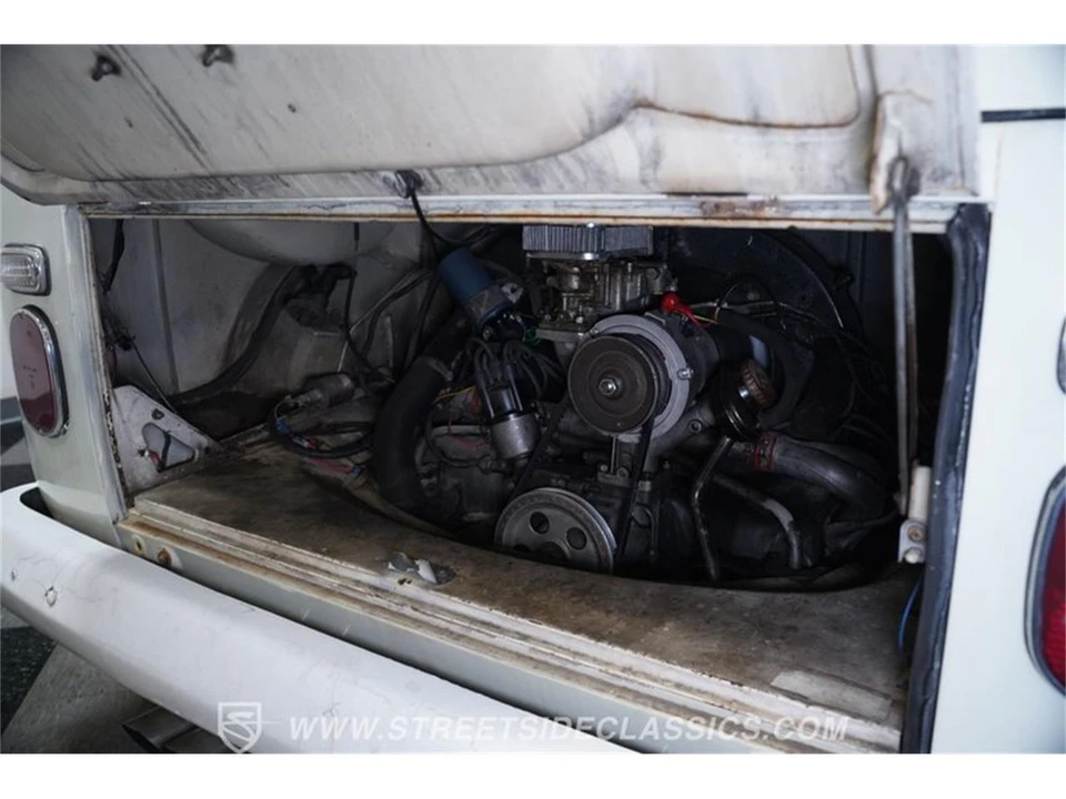 1968 Volkswagen Type 2 - Image 28 of 31