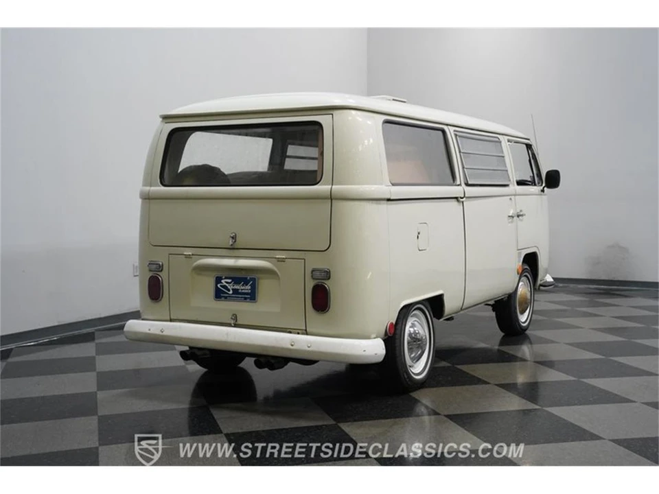 1968 Volkswagen Type 2 - Image 9 of 31