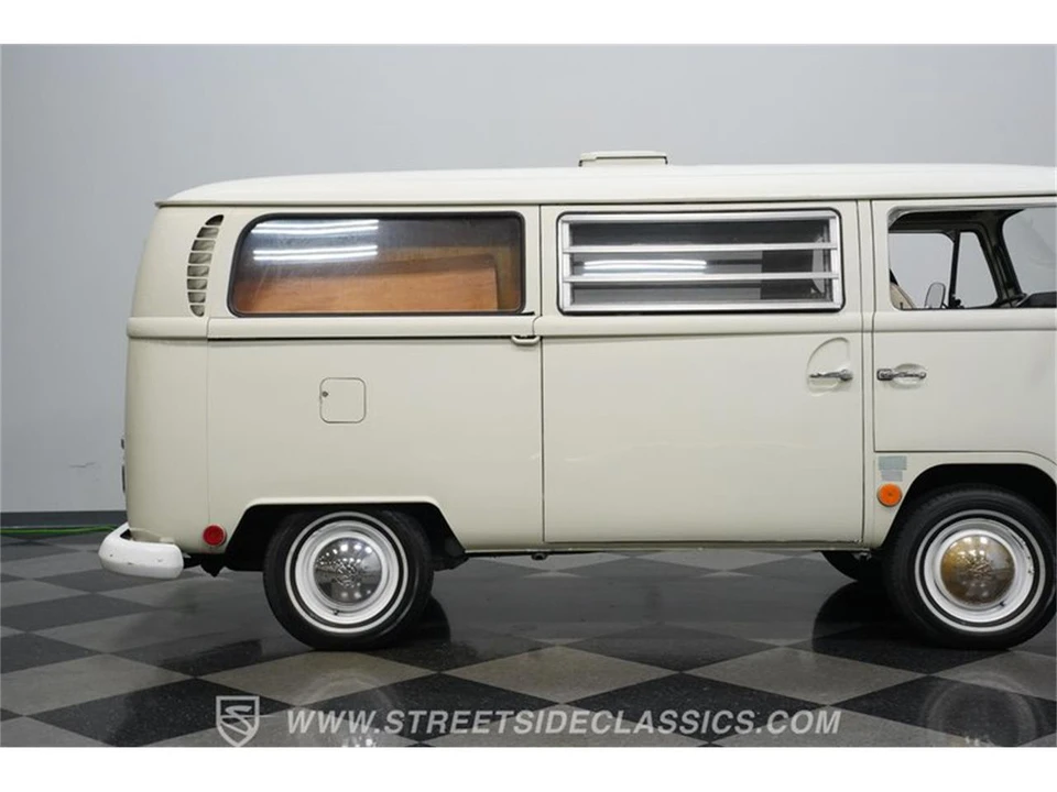 1968 Volkswagen Type 2 - Image 25 of 31