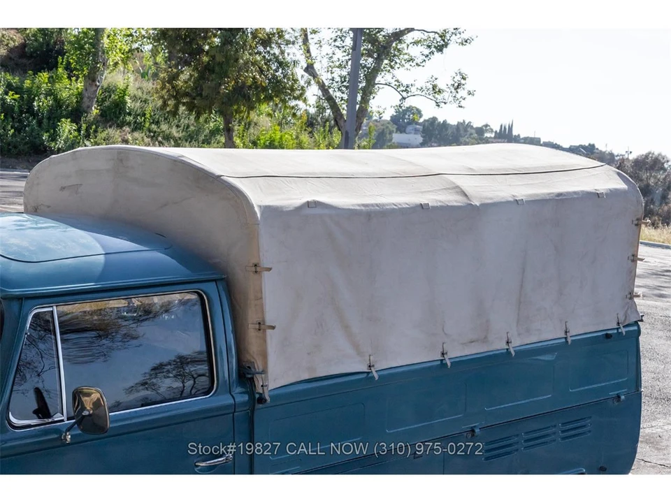 1968 Volkswagen Bay-Window Bus - Image 18 of 31