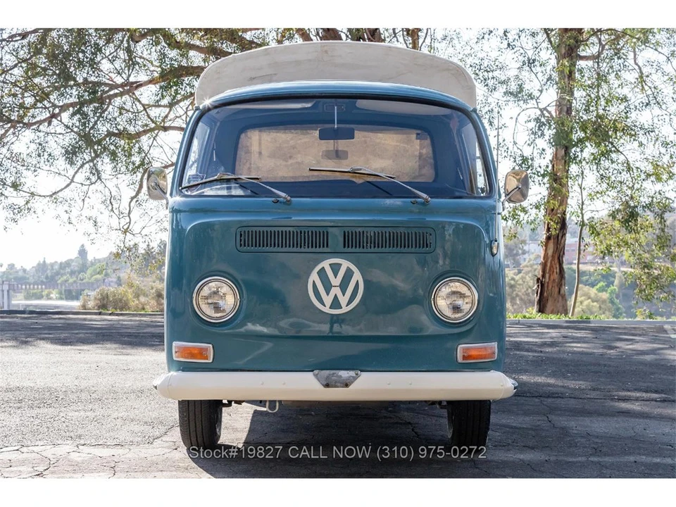 1968 Volkswagen Bay-Window Bus - Image 13 of 31