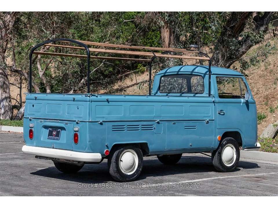 1968 Volkswagen Bay-Window Bus - Image 5 of 31