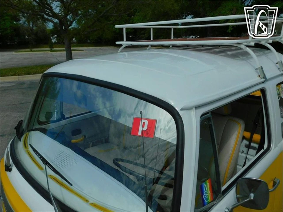1968 Volkswagen Type 2 - Image 23 of 31