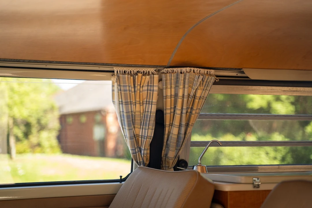 1968 Volkswagen Bay-Window Camper - Image 22 of 31