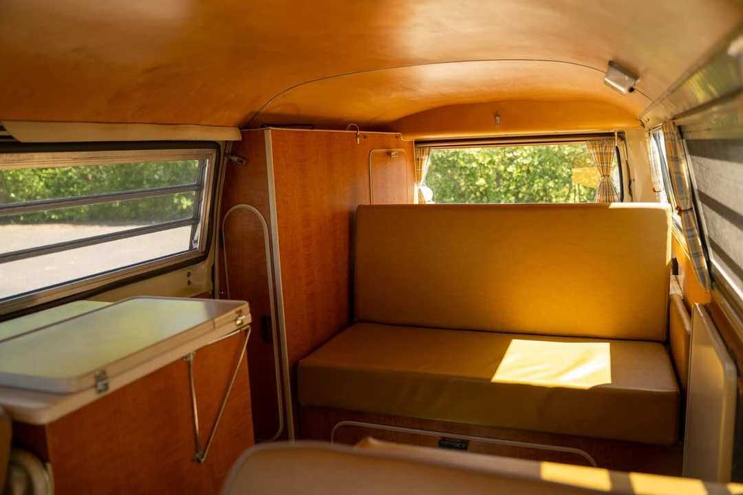 1968 Volkswagen Bay-Window Camper - Image 14 of 31