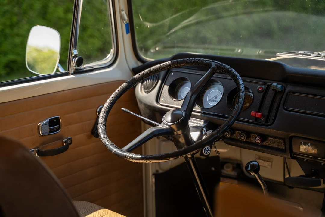 1968 Volkswagen Bay-Window Camper - Image 26 of 31
