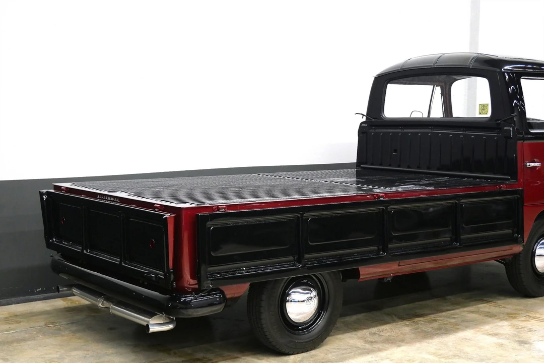 1968 Volkswagen Bay-Window Pickup - Image 19 of 31