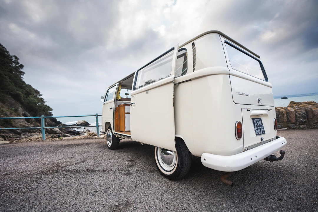 1968 Volkswagen Bay-Window Camper - Image 18 of 31