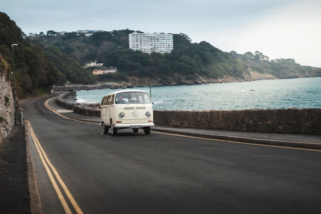 1968 Volkswagen Bay-Window Camper - Image 19 of 31