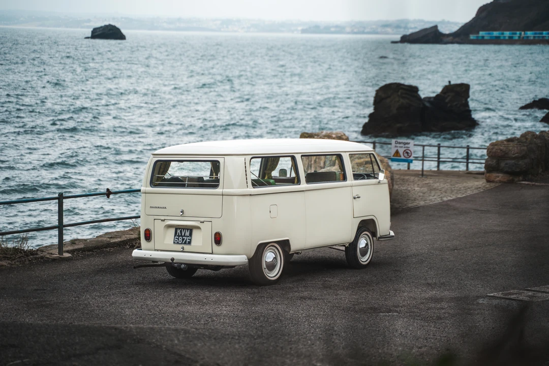 1968 Volkswagen Bay-Window Camper - Image 12 of 31