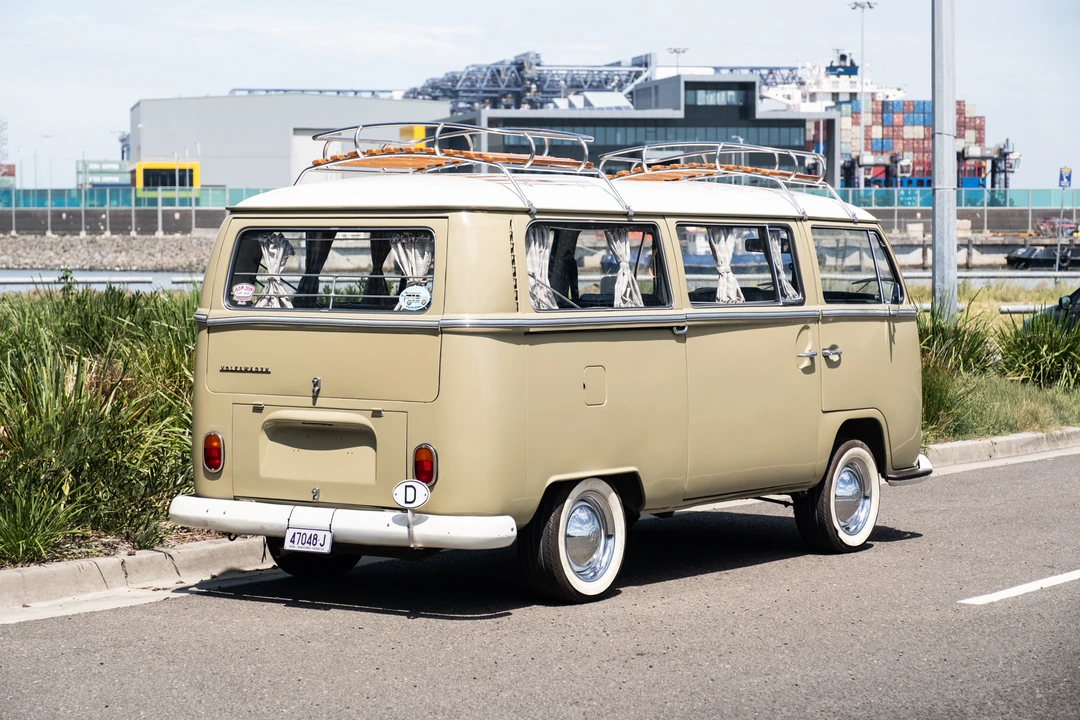 1968 Volkswagen Bay-Window Bus - Image 7 of 31