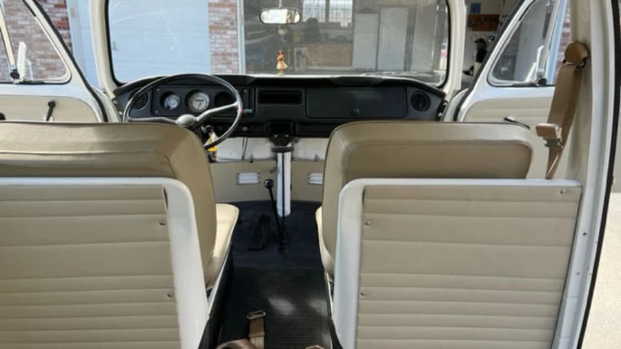 1968 Volkswagen Bay-Window Bus - Image 5 of 30