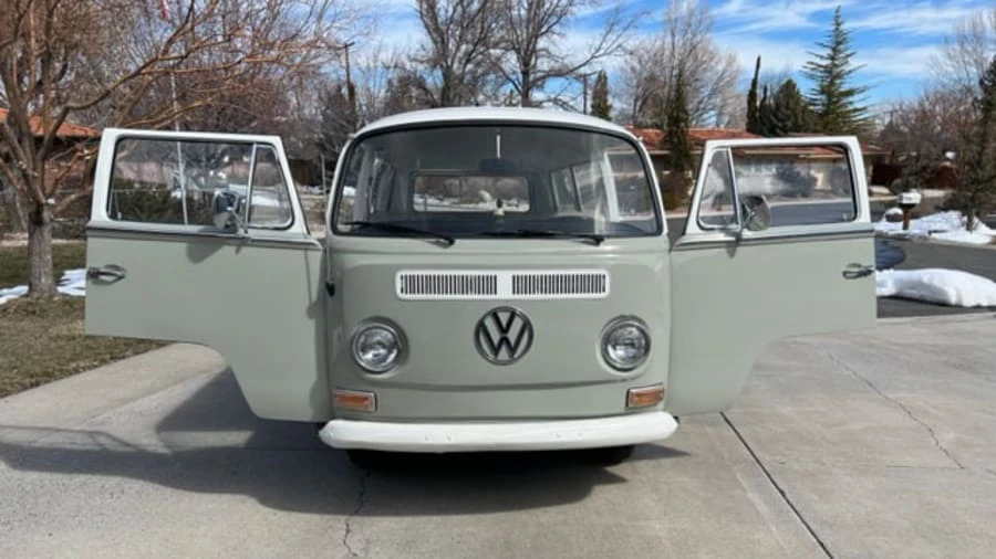1968 Volkswagen Bay-Window Bus - Image 11 of 30