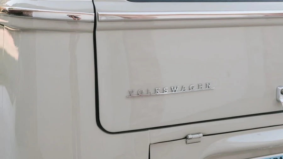 1968 Volkswagen Bay-Window Bus - Image 19 of 30