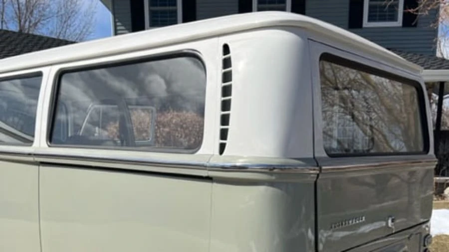 1968 Volkswagen Bay-Window Bus - Image 26 of 30