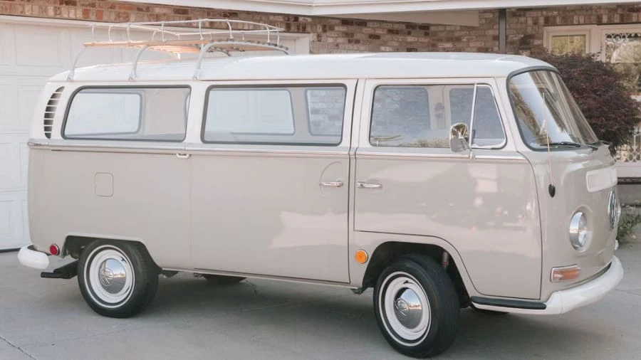 1968 Volkswagen Bay-Window Bus - Image 30 of 30