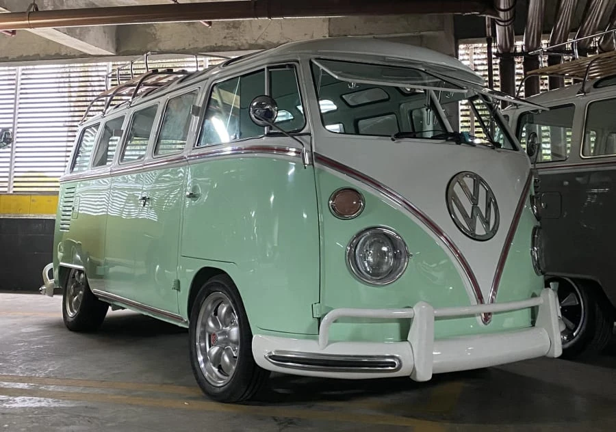 1968 Volkswagen Bay-Window Bus - Image 6 of 31