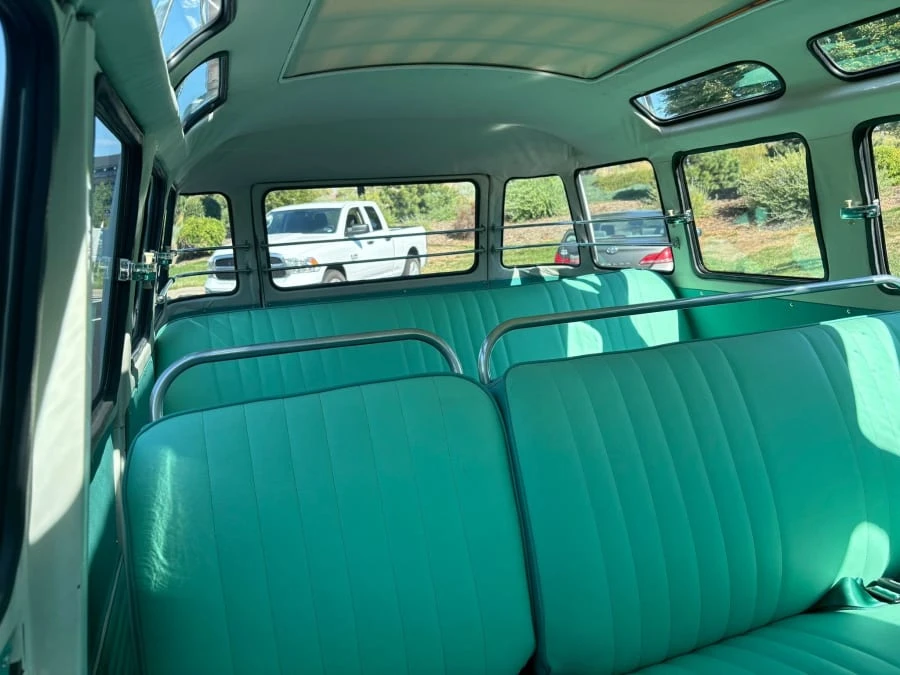 1968 Volkswagen Bay-Window Bus - Image 30 of 31