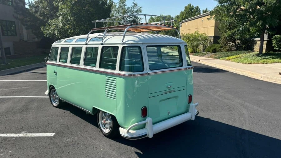 1968 Volkswagen Bay-Window Bus - Image 9 of 31