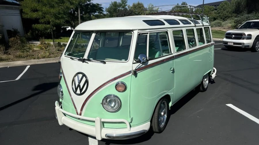 1968 Volkswagen Bay-Window Bus - Image 7 of 31
