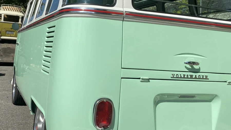 1968 Volkswagen Bay-Window Bus - Image 16 of 31