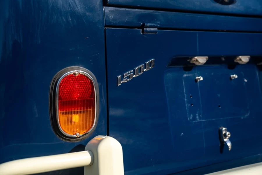 1968 Volkswagen Bay-Window Bus - Image 9 of 23